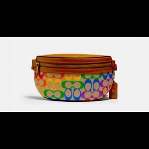 Coach Bethenny belt bag